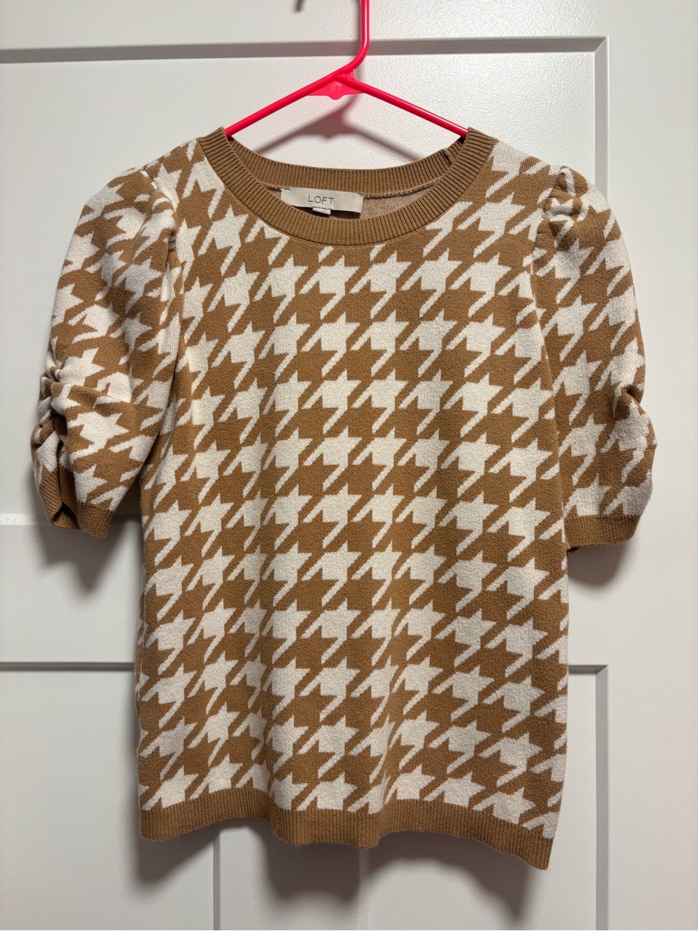 LOFT Camel Cream Houndstooth Puff Sleeve Sweater XS - Picture 2 of 5